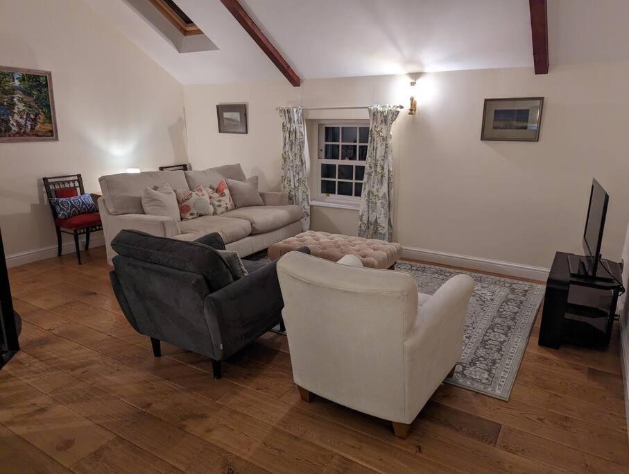 Skipton House Annex * Thirsk